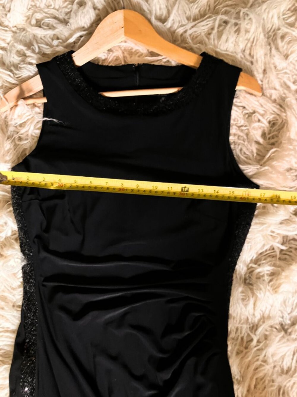 Chaps Flattering Evening Gown, Tasteful Sequin Details on Collar and Size SZ 1 - Picture 4 of 5